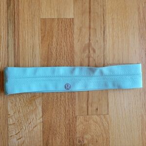 Lululemon Light Green Headband